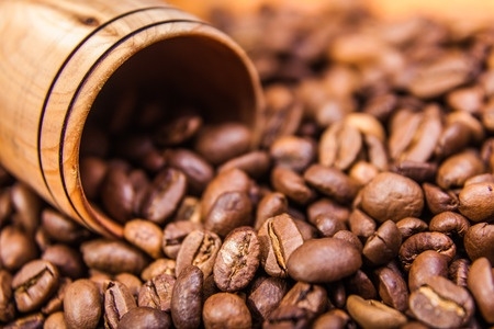 האם תמצית פולי קפה ירוק עוזרים לירידה במשקל?
